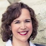 Photo of Amy Bentley
