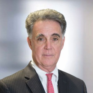 Photo of Charlton deSaussure, Jr.