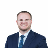 Photo of Joshua D. Kundert