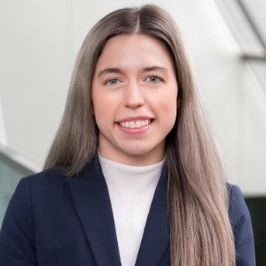 Photo of Nicole L. Carnevale
