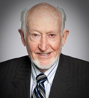 Photo of Seth M. Hufstedler