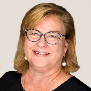 Photo of Sandra L. Knapp