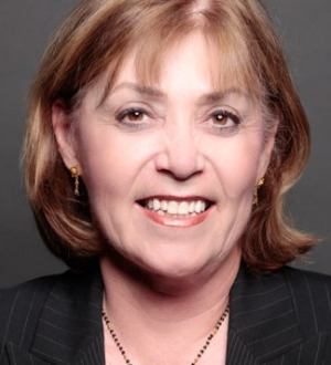 Photo of Linda Miller Savitt