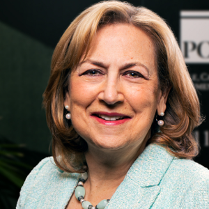 Photo of Alisse C. Camazine