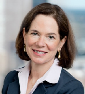 Photo of Lisa J. Pirozzolo