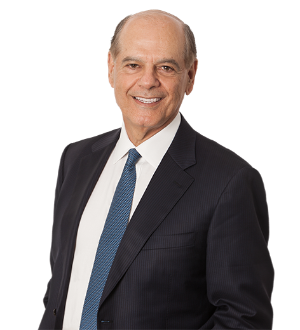 Photo of Cesar L. Alvarez
