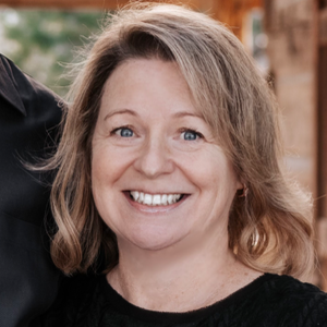 Photo of Elizabeth Kaleva