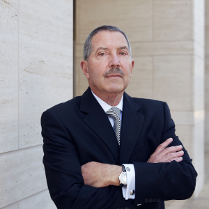 Photo of Andrew Hollins