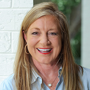 Photo of Beth Boone
