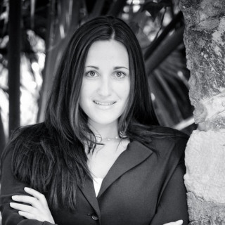 Photo of Dayna L. Jones