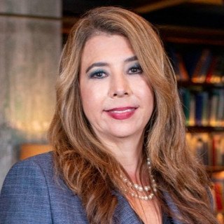 Photo of Sandra Laurel