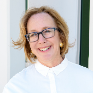 Photo of Elizabeth Hopkins